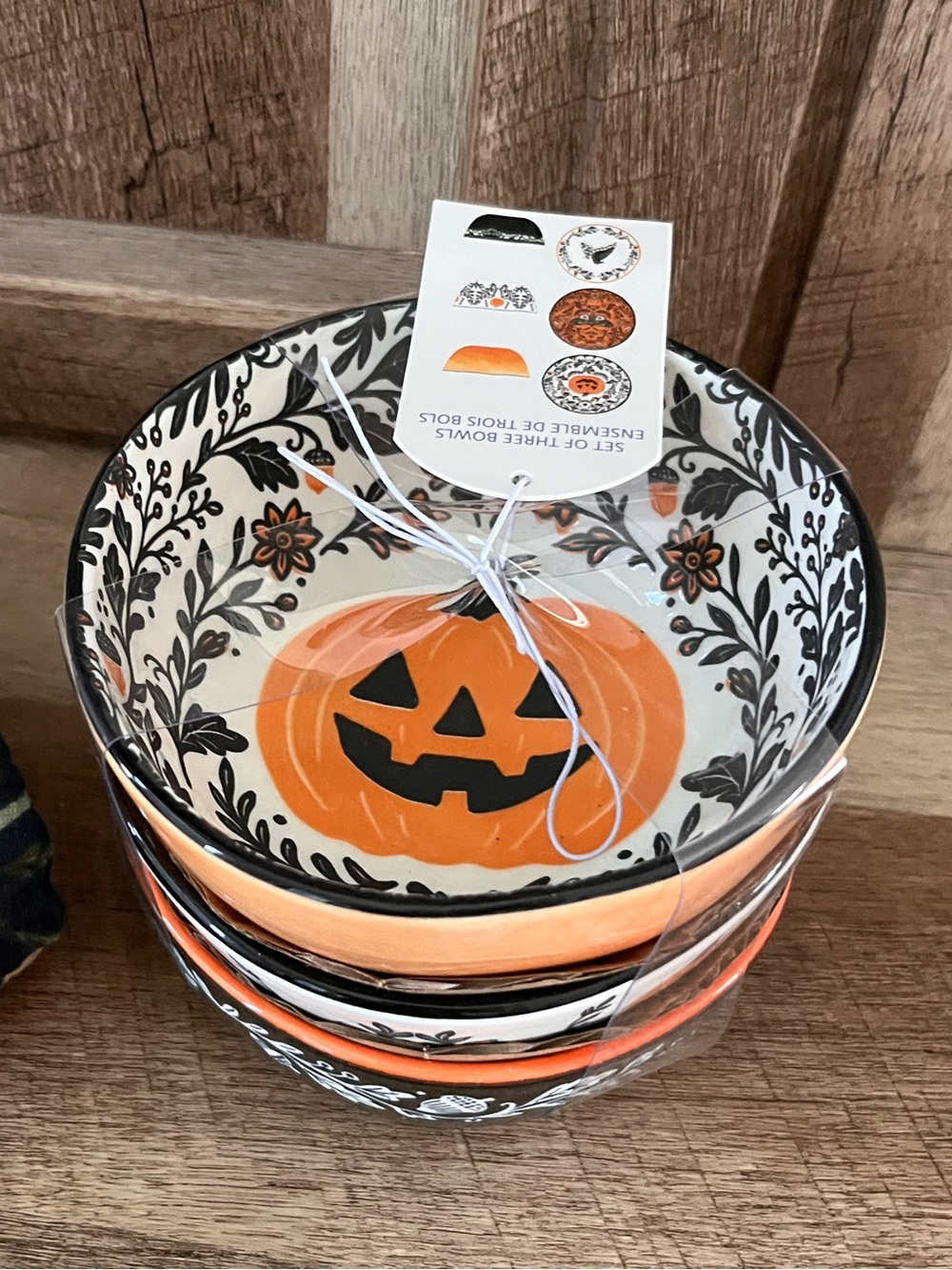 New Prima Design Halloween Ceramic Bowls Set of 3 Jack-O-Lantern Pumpkin & Crow
